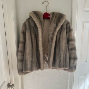 Gorgeous vintage faux fur coat